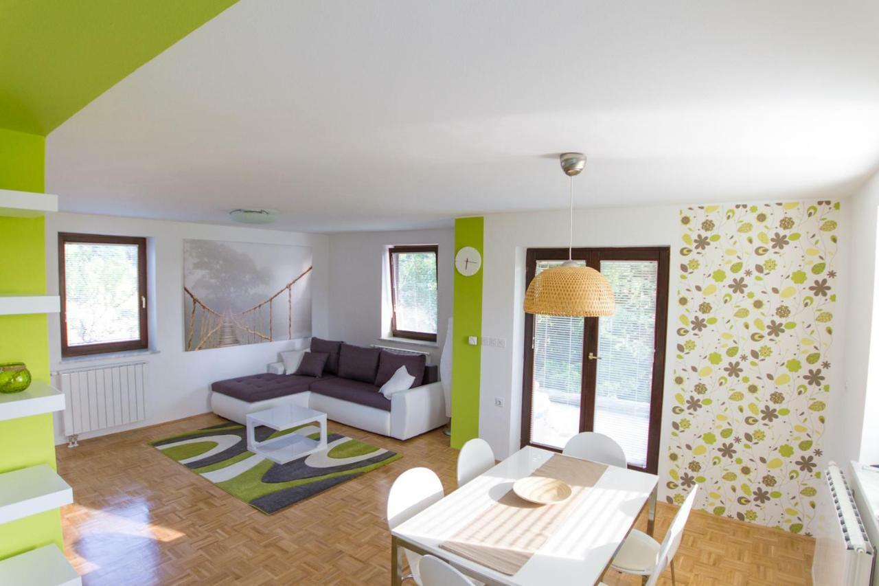 D&J House Villa Ormoz Bagian luar foto