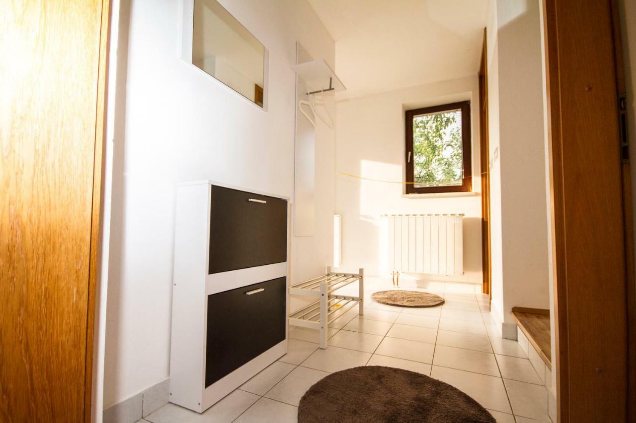 D&J House Villa Ormoz Bagian luar foto