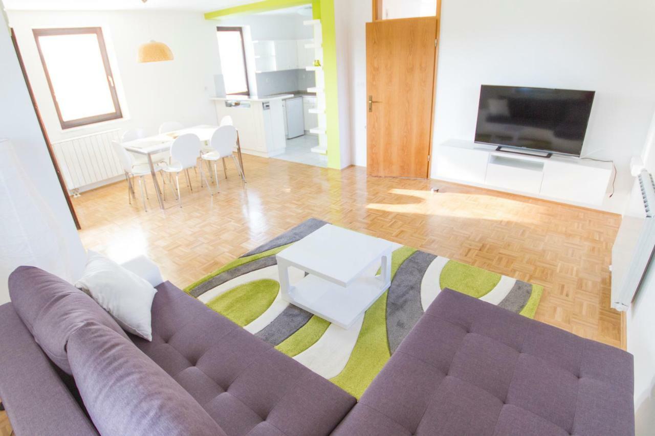 D&J House Villa Ormoz Bagian luar foto